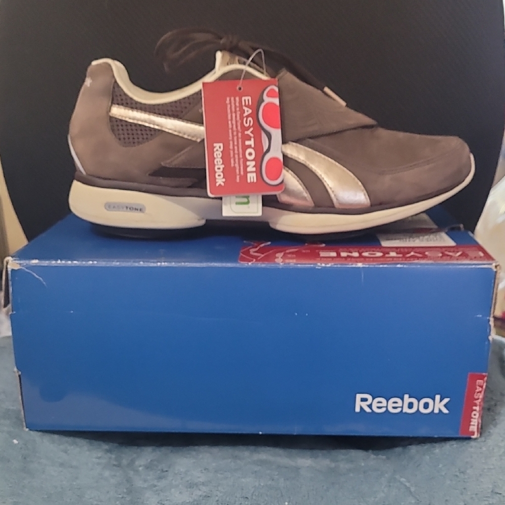 Reebok Brown and Pewter Athletic Shoes with Retro Design